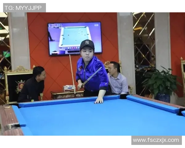 足球明星化身大厨挑战美食制作展现球场外的别样风采 足球明星化身大厨挑战美食制作展现球场外的别样风采