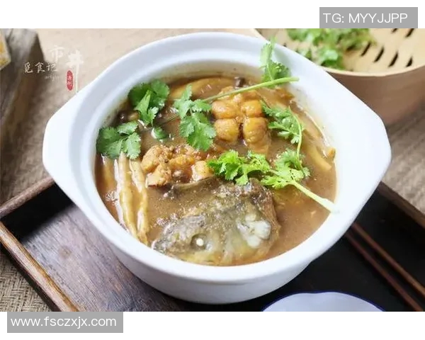 足球明星品尝美味鱼料理的趣味视频集锦与幕后花絮分享 足球明星品尝美味鱼料理的趣味视频集锦与幕后花絮分享