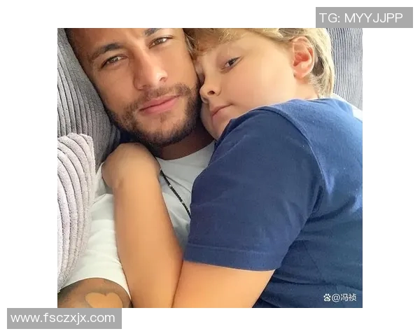 内马尔儿子展现足球天赋小小球员的成长之路引关注 内马尔儿子展现足球天赋小小球员的成长之路引关注